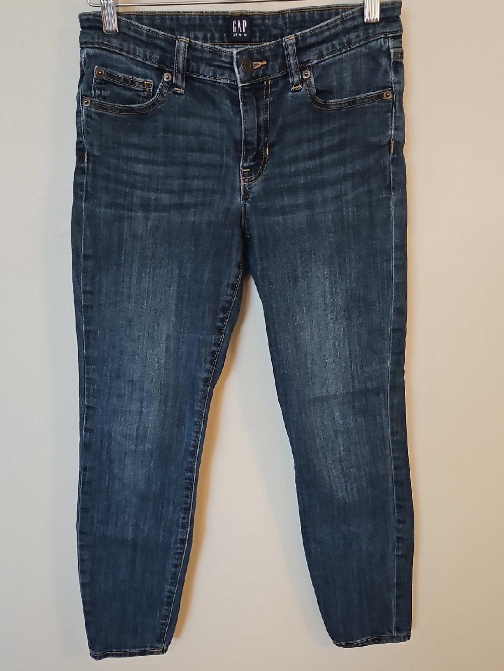 GAP Women’s Dark Wash Skinny Jeans Jeggings